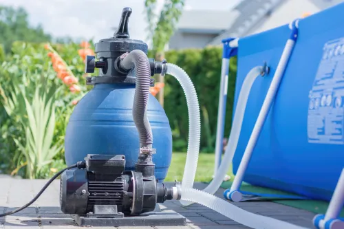 Hydrofor na działce: kluczowy element wygodnego zaopatrzenia w wodę